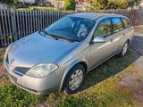 Nissan Primera - silberne Nissan Primera