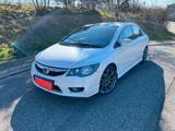 Honda Civic 4DR Hybrid benzin +sport - Honda Civic: 4d