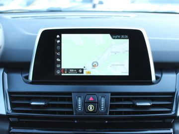 BMW 218 Active Tourer - 12