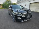Peugeot 3008 GT - Peugeot 3008: Schwarz
