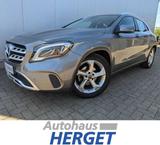 Mercedes-Benz GLA 180 2.Hand/MB-Scheckheft/Teilleder/LED/Navig - gebrauchte Mercedes-Benz GLA 180 aus dem Jahr 2019