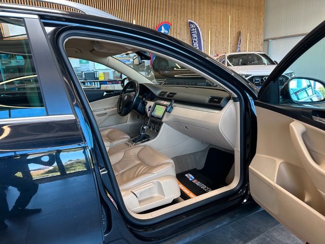 MYAUTOCENTER – Gebraucht- und Jahreswagen mit Werkstattservice in Pfaffenhofen Volkswagen Passat Variant V6 FSI *4Motion*Navi*Xenon*TÜV*