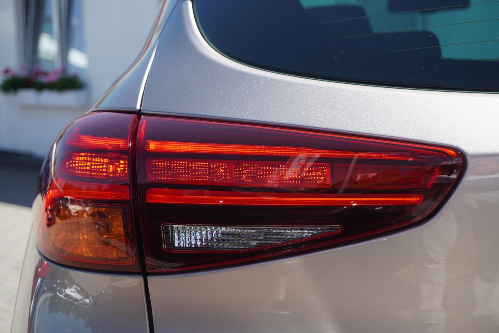 Hyundai Tucson 1.6 T-GDI AAC LED Navi SHZ Kam Alu Temp