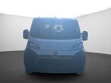 Opel Movano Pritsche Doppelk. L3 3,5T BlueHDi 140 - Motorradanhänger