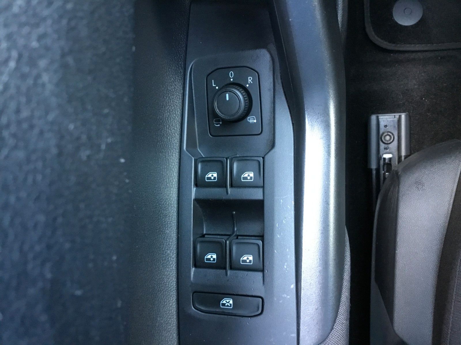 Fahrzeugabbildung Volkswagen Polo 1.0 TSI Life+LED+Sitzheizung+AppConnect