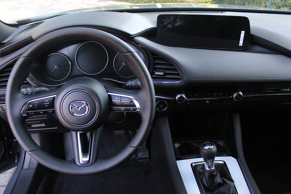 Fahrzeugabbildung Mazda 3 2025 M-Hybrid Centre-Line G-140 DESI NAVI ACAA