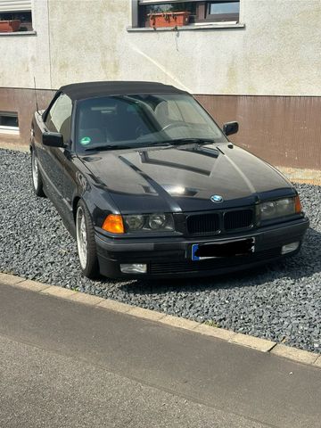 BMW 318i Cabrio