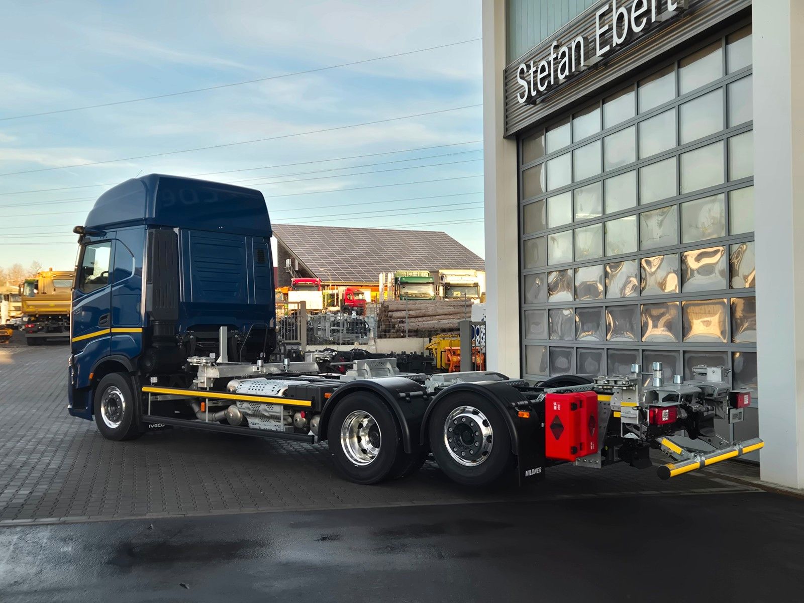 Fahrzeugabbildung Iveco AS260S50Y/FS CM 6x2-4 BDF Standklima 2xAHK Cam