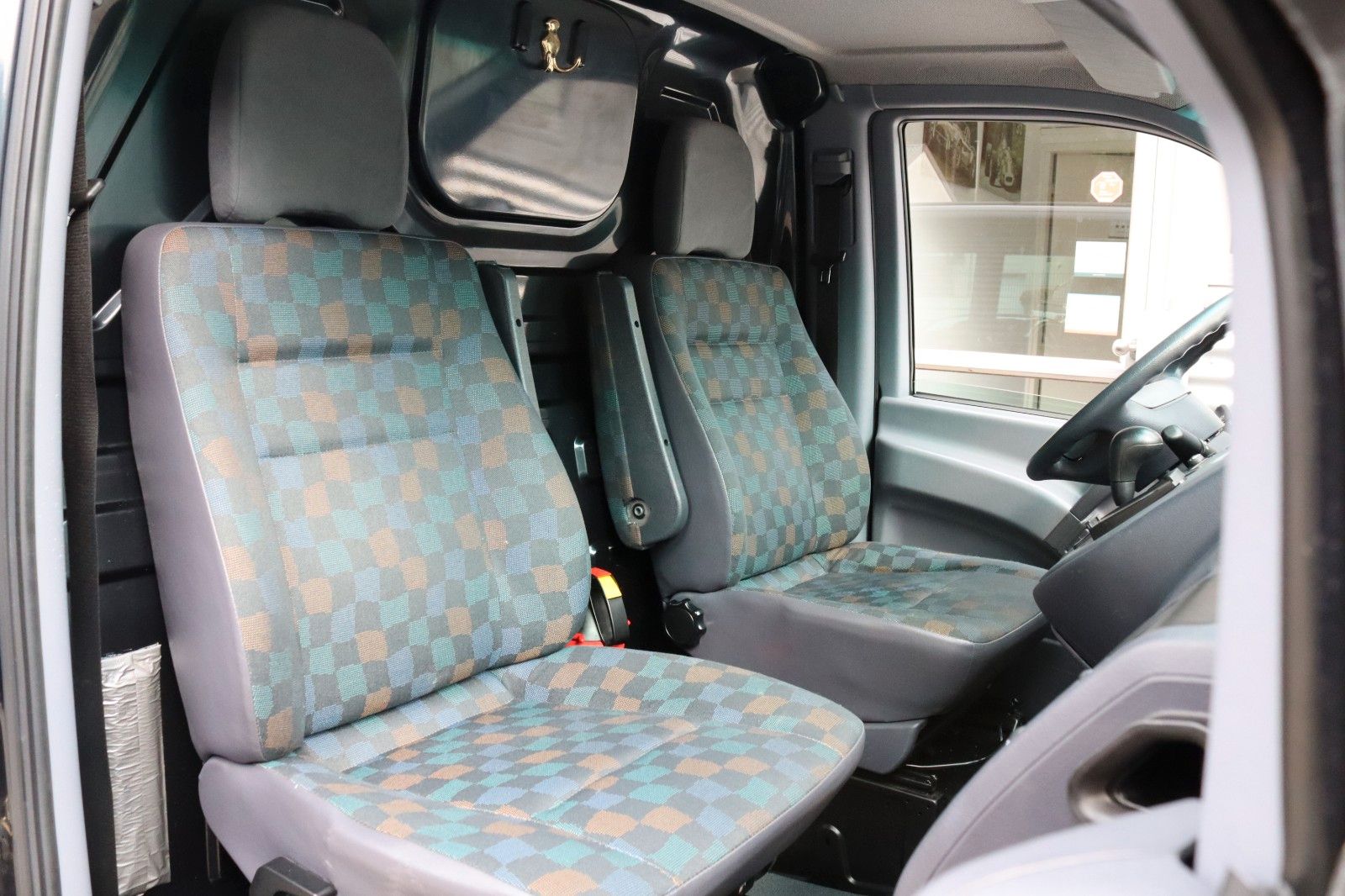 Fahrzeugabbildung Mercedes-Benz VITO 113 AUTOMATIK*KLIMA*BESTATTUNGSFAHRZEUG*TOP