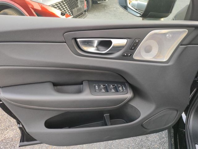 VOLVO XC 60 (Bild 17 von Array)