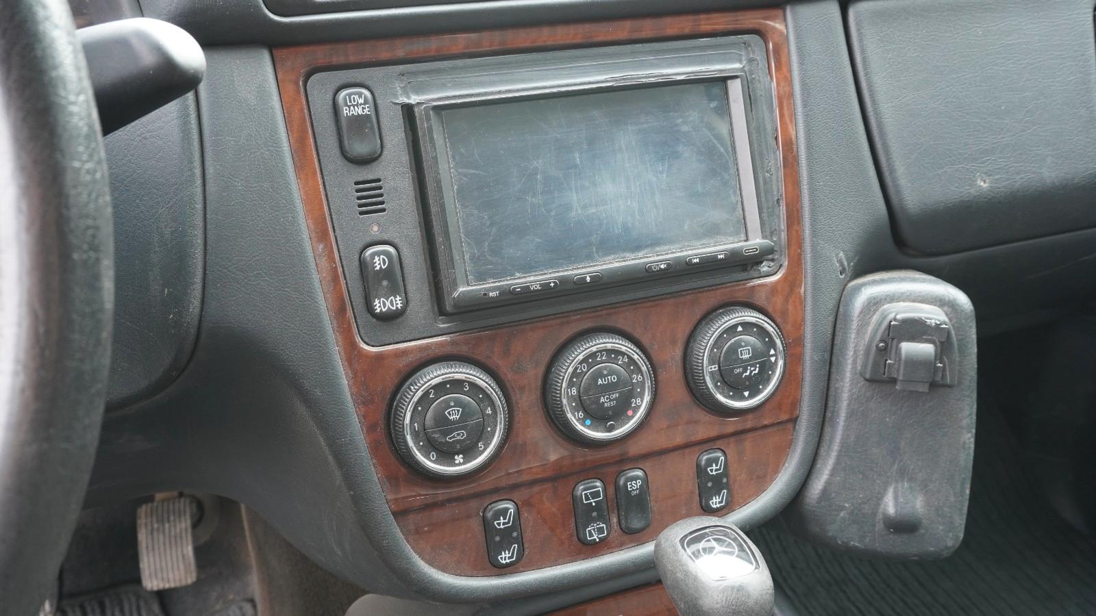 Mercedes-Benz ML270 2004 — photo 9