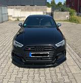 Audi S3 quattro Limousine - Kein OPF, B&O, 8-Fach,  - Audi S3: 8 L