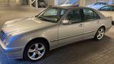 Mercedes-Benz E 200 KOMPRESSOR CLASSIC 