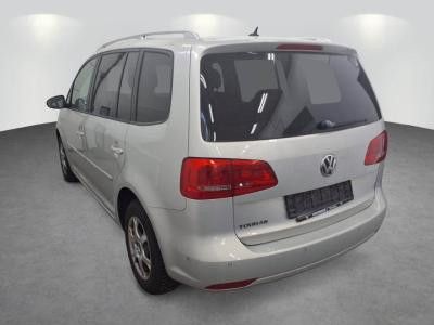 Fahrzeugabbildung Volkswagen Touran Cup 1.2 TSI 7-Sitzer Bi-Xenon GRA SHZ PDC