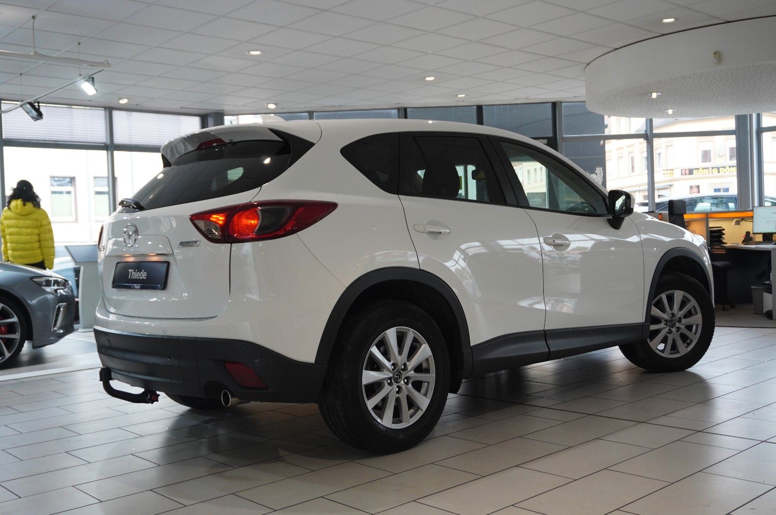 Fahrzeugabbildung Mazda CX-5 2.2 SKYACTIVE SENDO NAVI/BOSE/BI-XENON/AHK