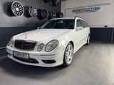 Mercedes-Benz E 500 AMG-PAKET/SCHIEBEDACH/XENON - weiße Mercedes-Benz E 500