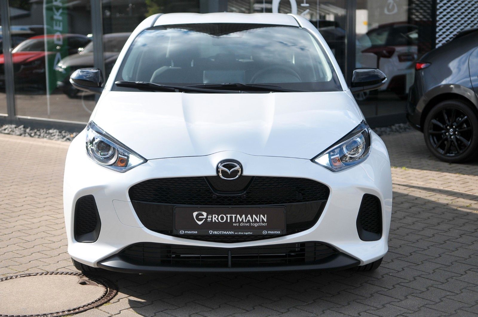 Mazda 2 Hybrid - Bild 3