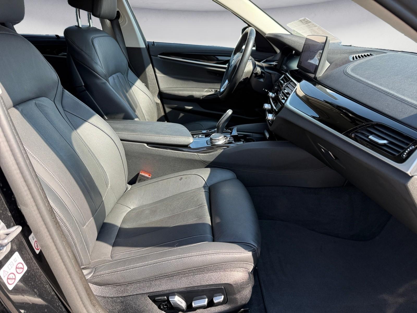BMW 530 e Touring Luxury Line Aktive Geschw. Sitzbelü, миниатюра 13