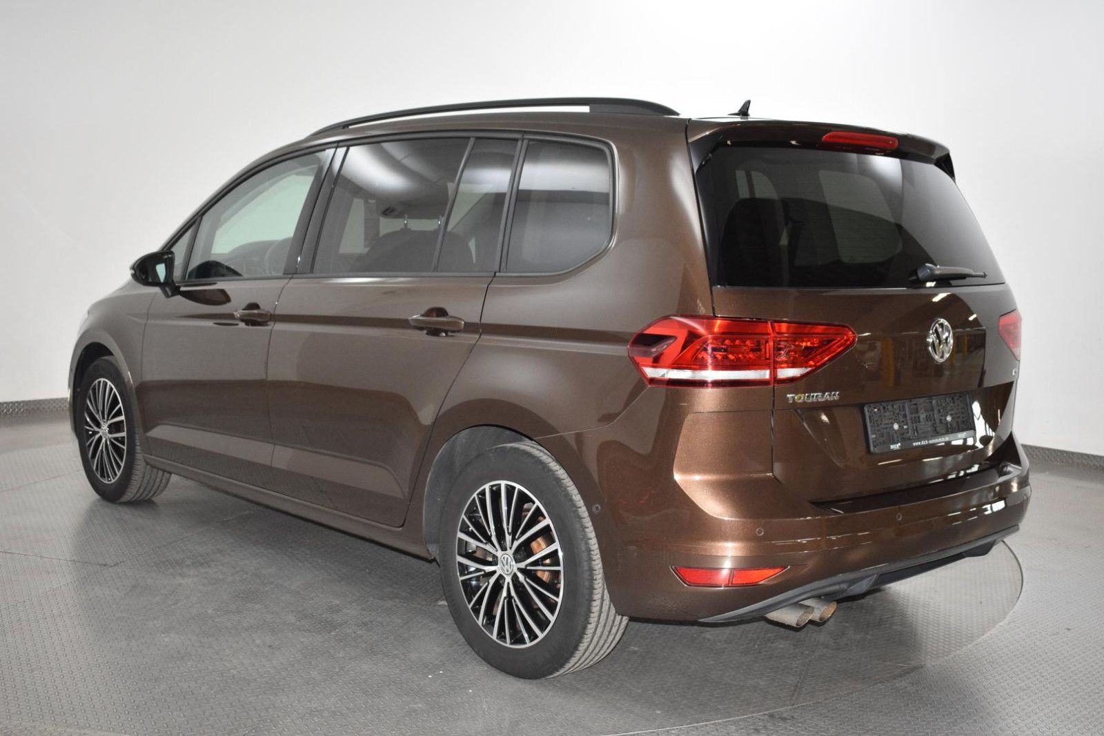 VW Touran 1.4 TSI Comfort 7SI+NAVI+LED+SHZ+ACC+AHK+ - Image 8