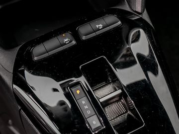 Opel Corsa F e GS Line Kamera OPC-Line-Paket LED