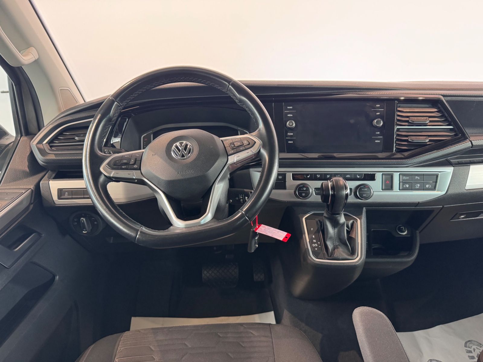 Volkswagen T6 Multivan Edition VIRTUAL KAMERA LED AHK SHZ foto 18