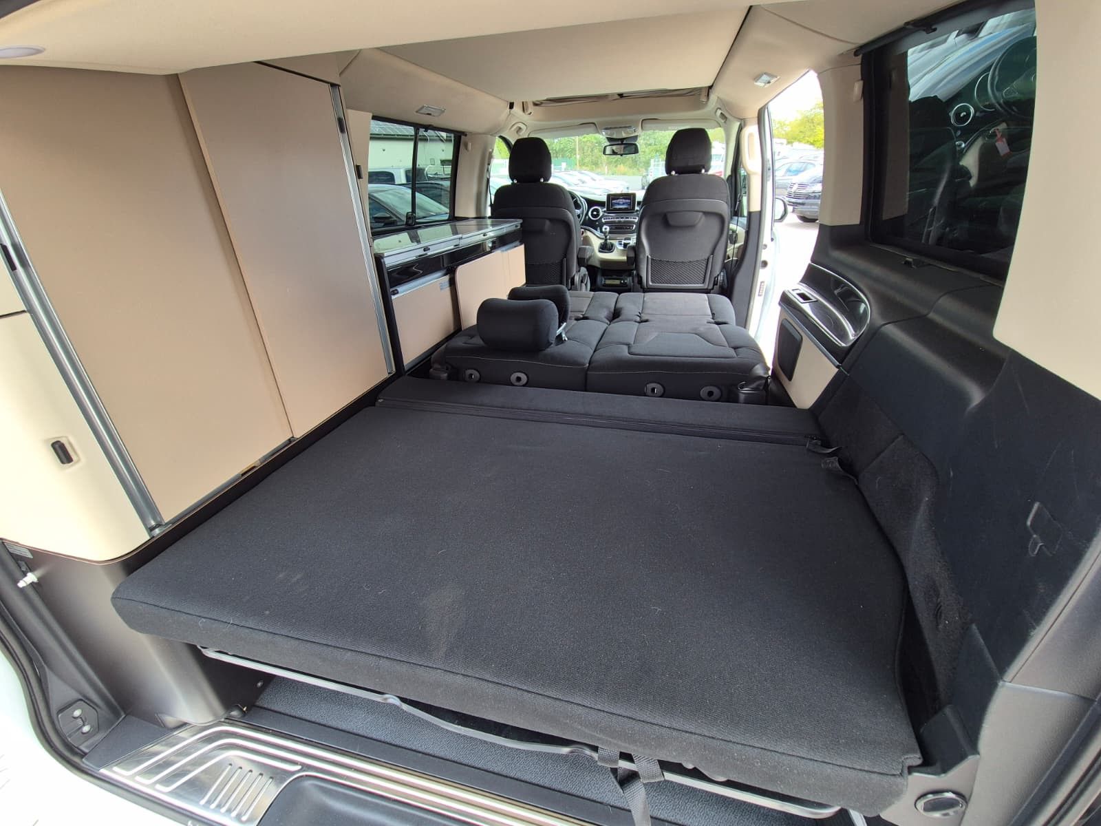 Fahrzeugabbildung Mercedes-Benz V 200 MARCO POLO Ahk*Navi*Küche*StanH.*Solar