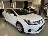 Toyota Avensis Basis 1.6 16V KAT - gebrauchte Toyota Avensis aus dem Jahr 2013