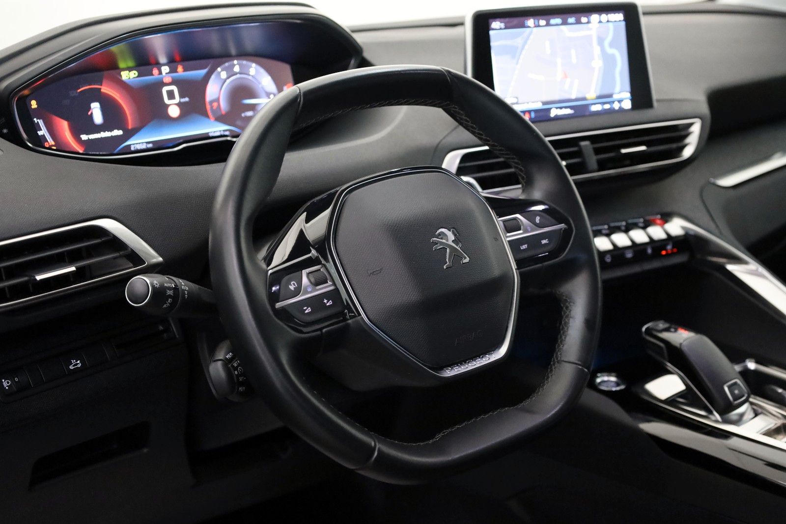 Fahrzeugabbildung Peugeot 3008 Allure T.Leder,Navi,SH,PDC,360°,Apple CarPl