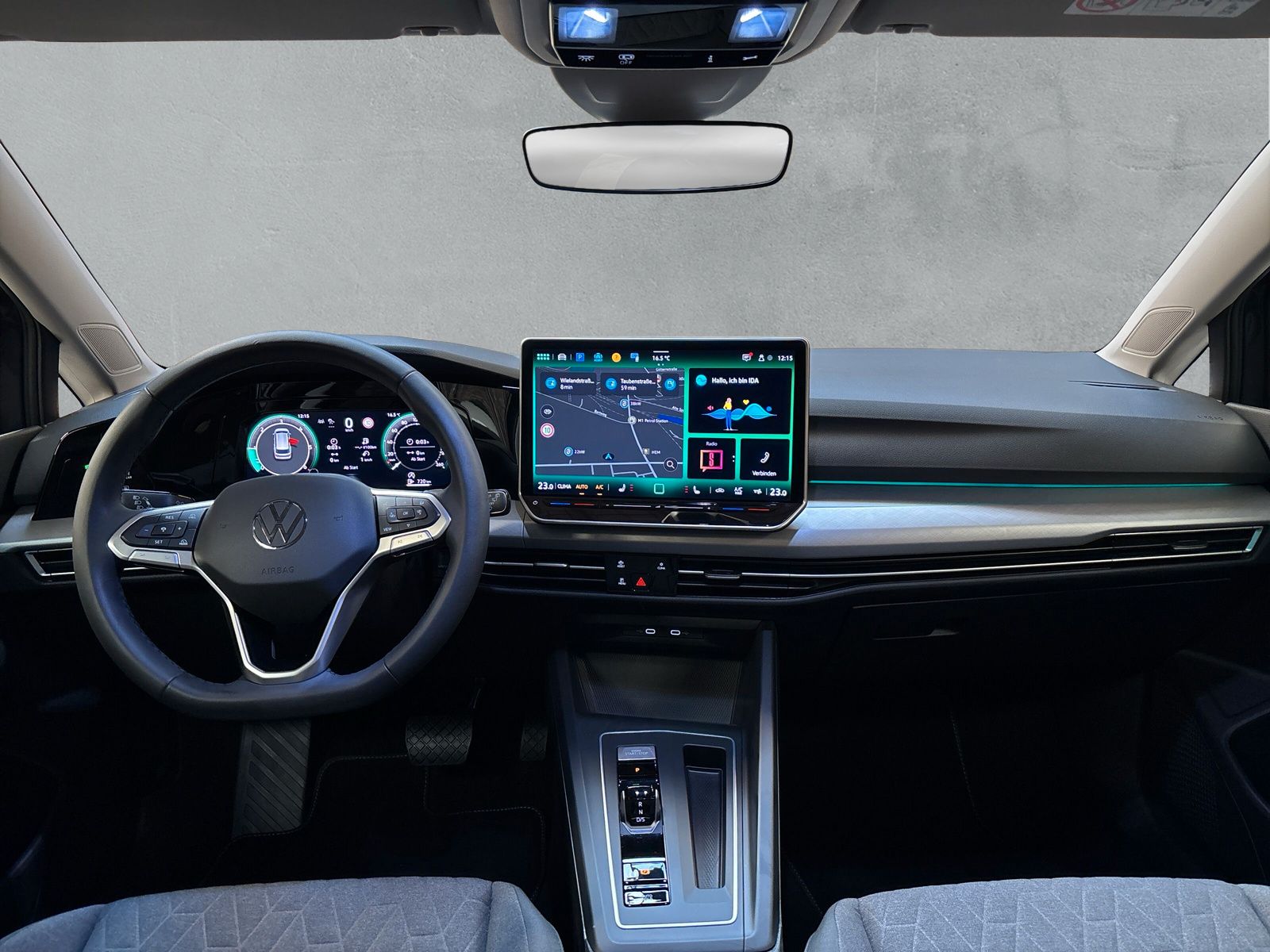 Fahrzeugabbildung Volkswagen Golf Variant 2.0 TDI Life Kamera HuD SHZ