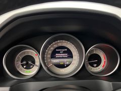 MERCEDES-BENZ E 220 CDI CABRIO AMG LINE/79 t.KM /GARANTIE /LED