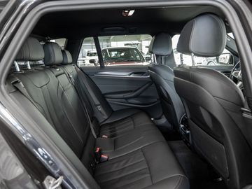 BMW 520 - 9