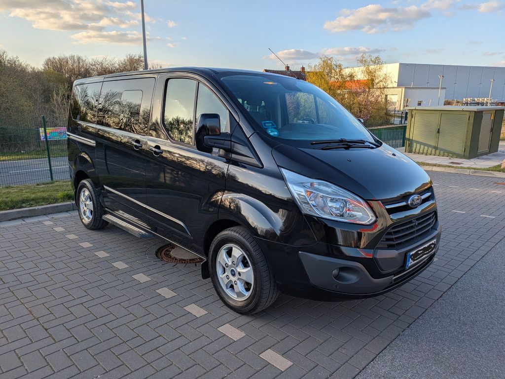 Image of Ford Tourneo Custom