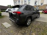 Toyota RAV 4 2.5 Hybrid Lounge Auto AWD Lounge - Toyota RAV 4 in Berlin