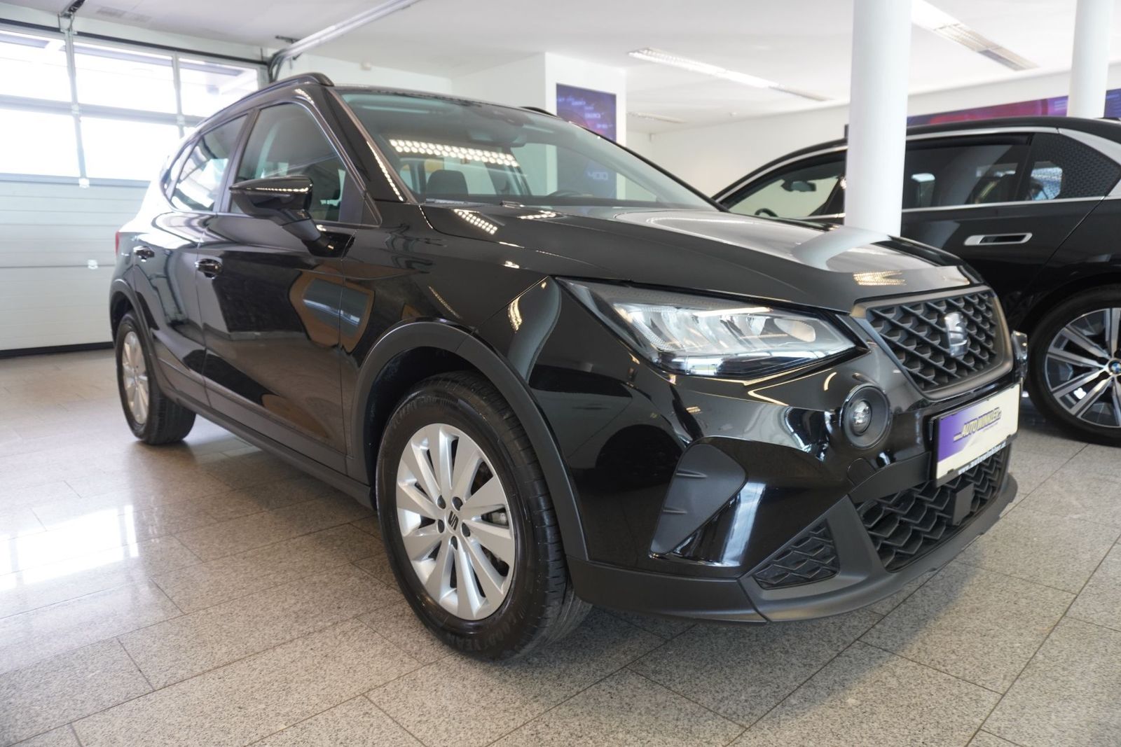 Seat Arona 1.0 TSI Style Virtual/LED/PDC imagem 3