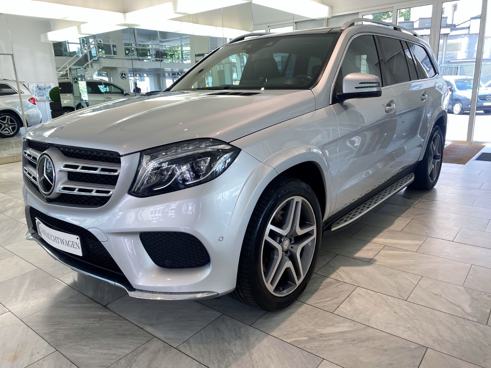 MERCEDES-BENZ GLS 350 d 4M AMG Pano/Spur/AHK/StdH/7Sitz/Sheft