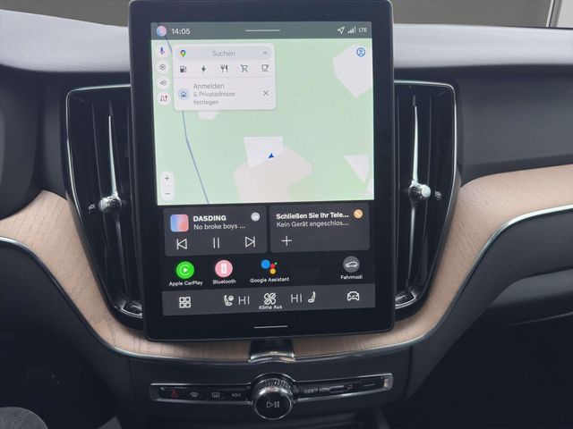 Volvo XC60 T6 Plug-In Hybrid AWD Facelift Plus Dark