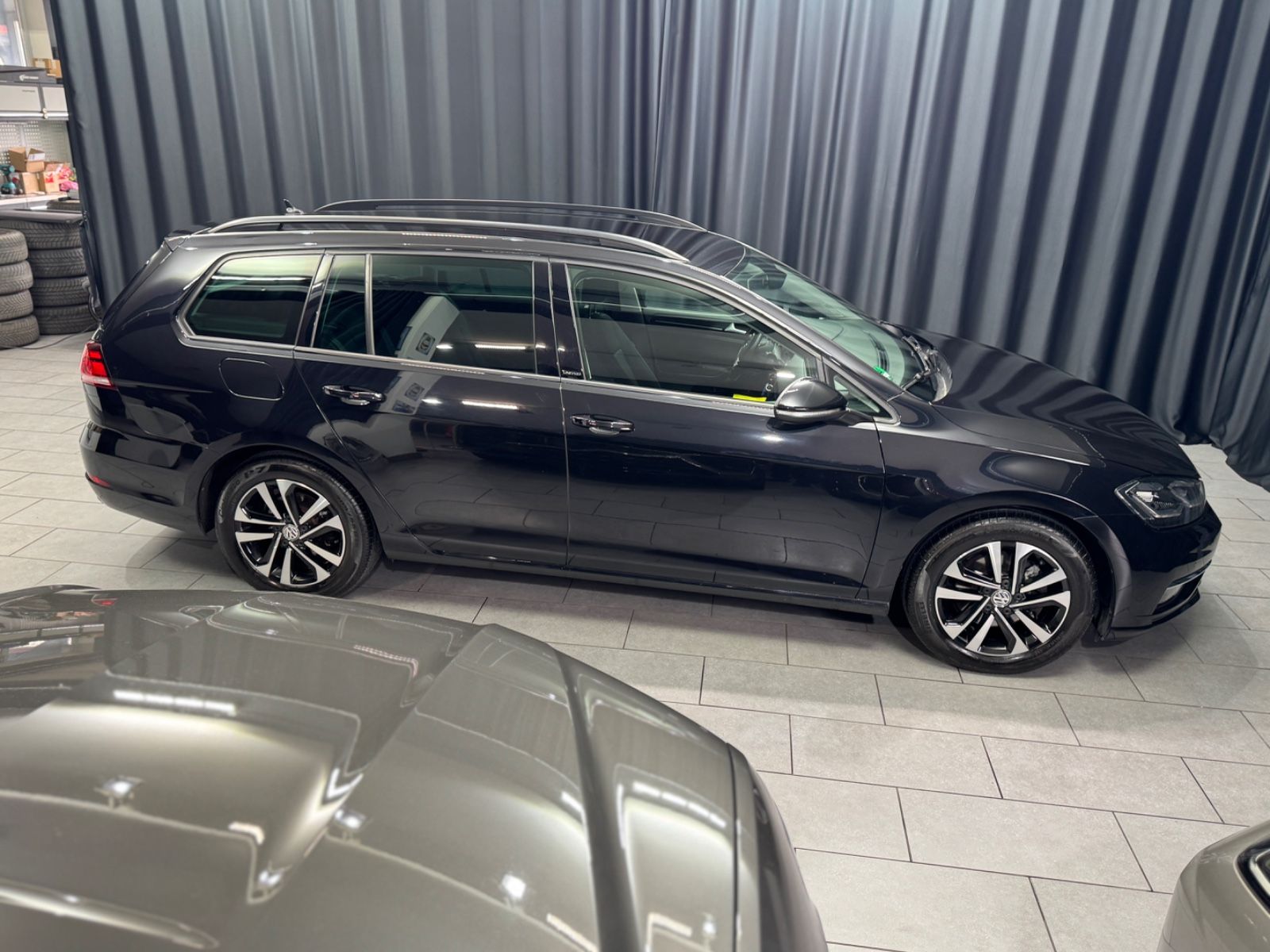 Fahrzeugabbildung Volkswagen Golf VII Variant United BlueMotion|NAVI|LED|ACC|