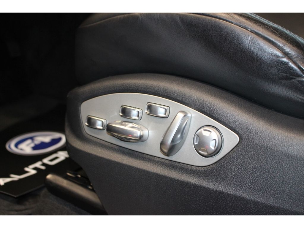 Fahrzeugabbildung Porsche Macan S Diesel Sport Chrono 2.Hand*Pano*Bose