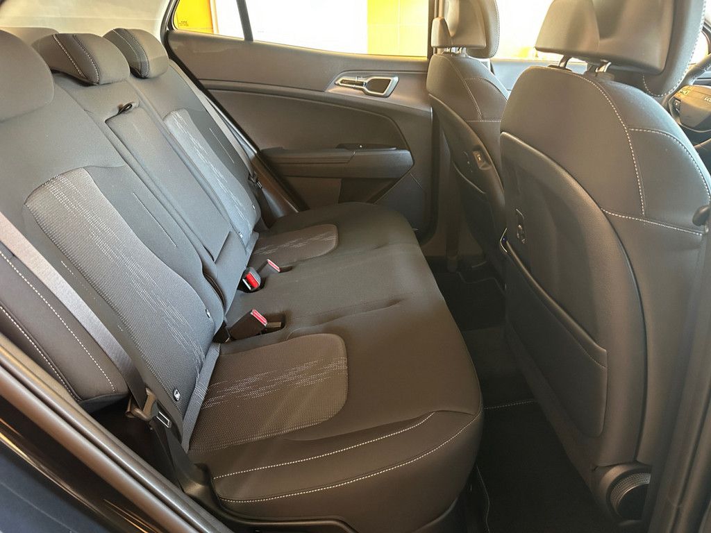Fahrzeugabbildung Kia SPORTAGE 1.6T HEV 2WD VIS