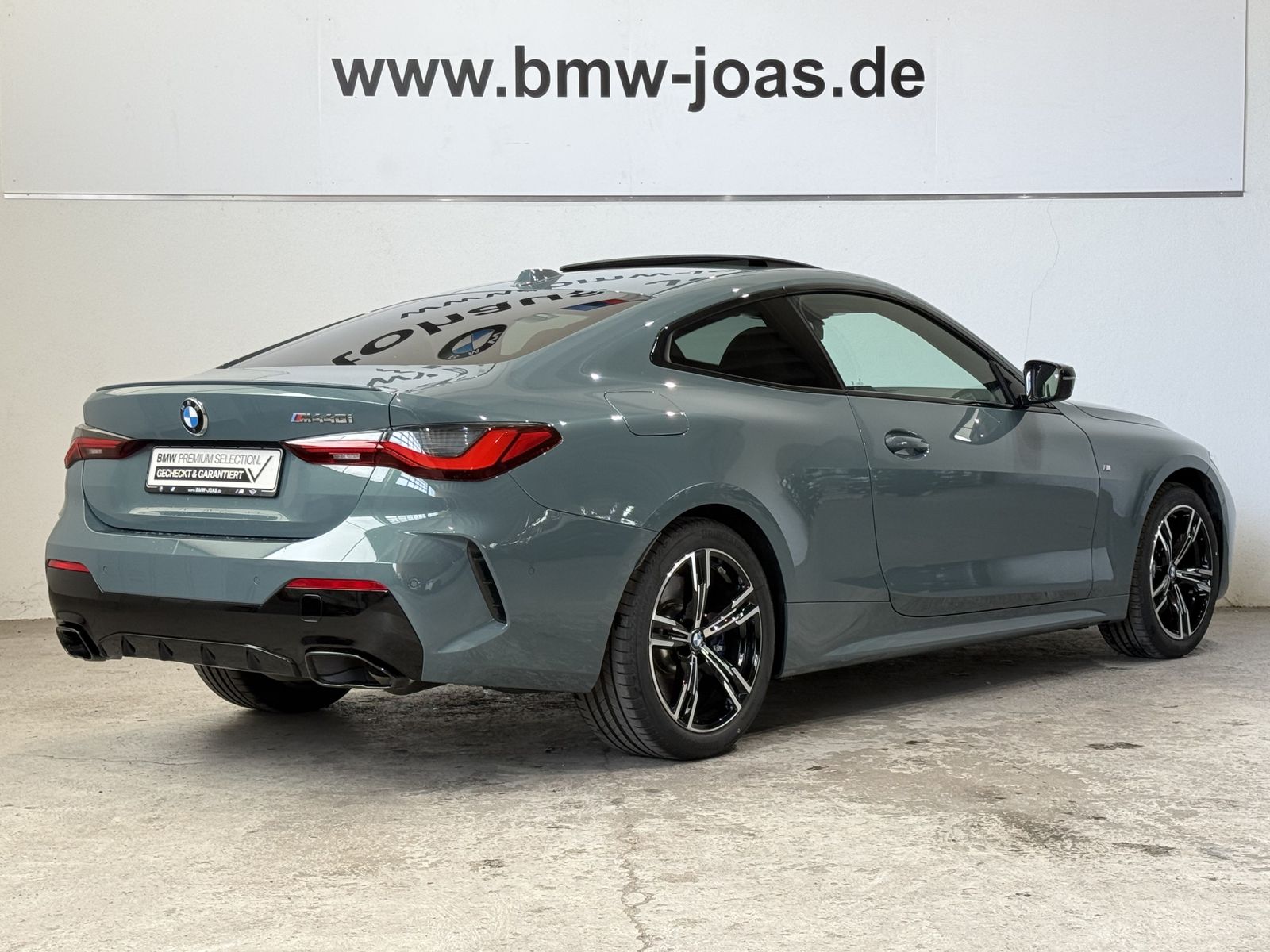Fahrzeugabbildung BMW M440i xDrive Glasdach elektrisch HK HiFi DAB GSD