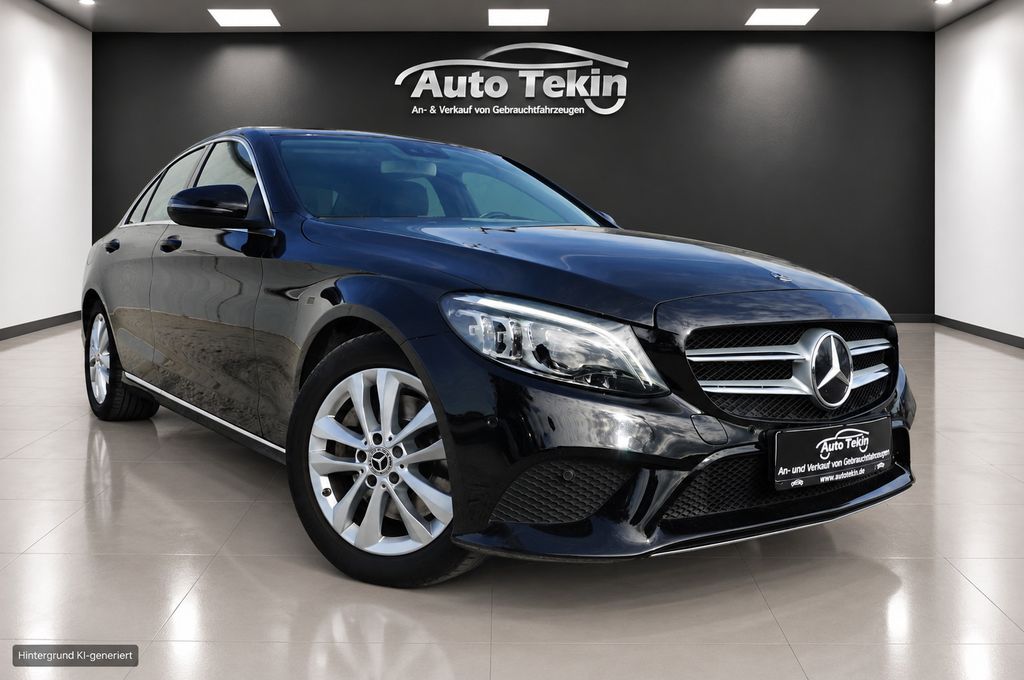 Image of Mercedes-Benz C 300