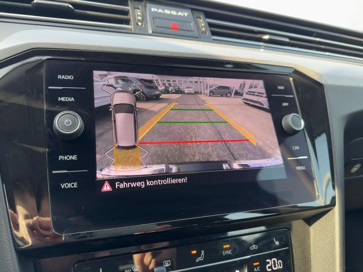 Volkswagen Passat Variant - Bild 19
