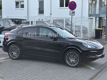 Porsche Cayenne - 2