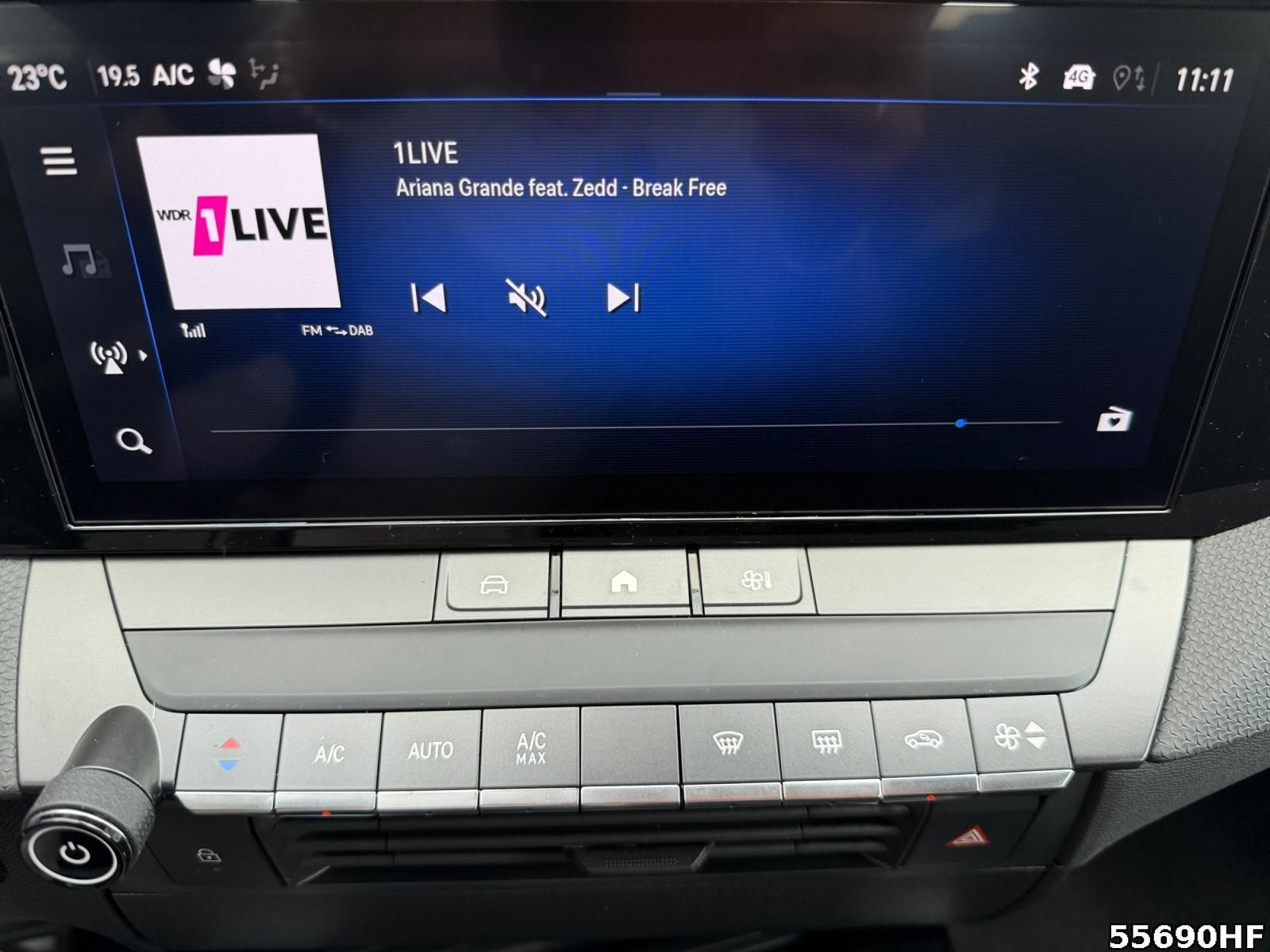 Fahrzeugabbildung Opel Astra L Edition ST*Parksensoren*Carplay*AHK