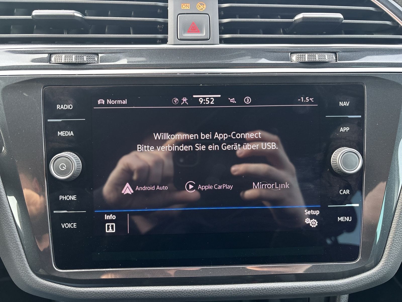 Tiguan eHybrid R-Line, Matrix, DCC, 20"Alu