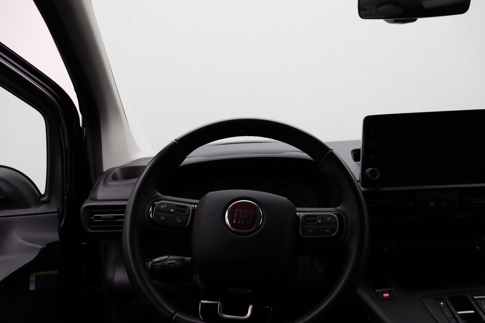 Fahrzeugabbildung Fiat E- Doblò Cargo L2 KAWA AHK Kamera