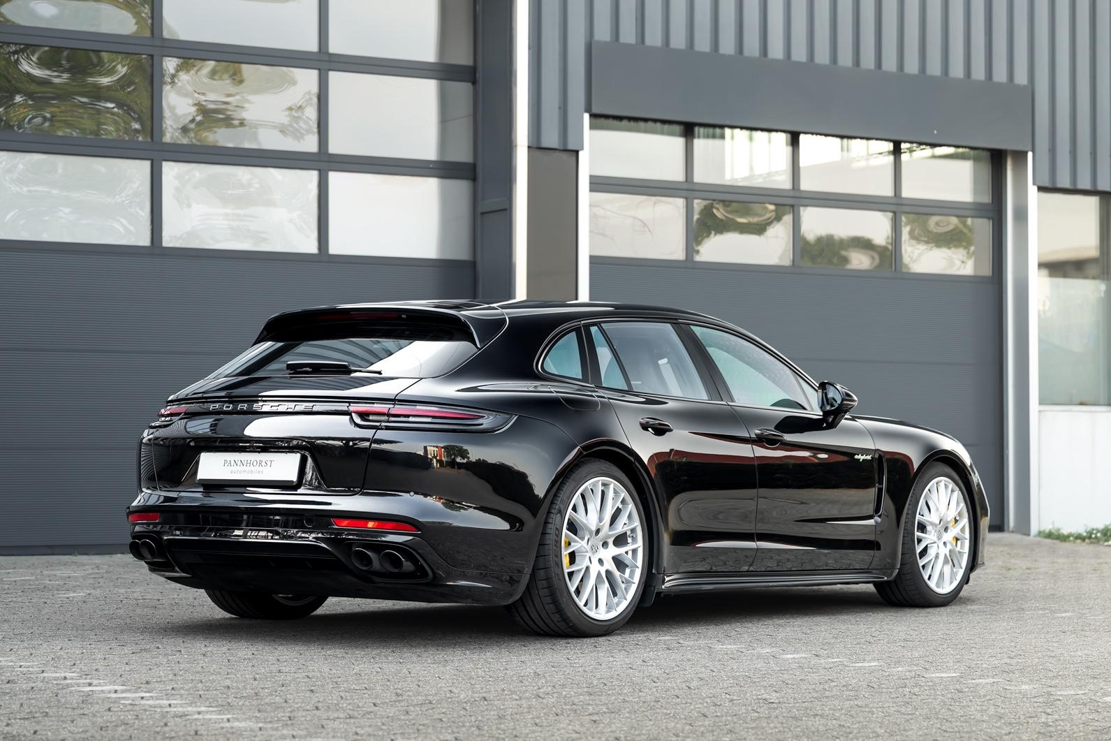 Porsche Panamera Sport Turismo Turbo S E-Hybrid Panorama