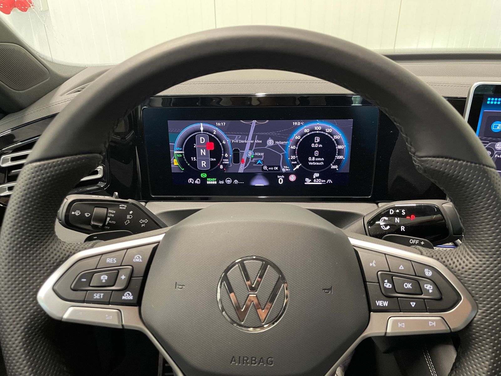 Tiguan R-Line 1.5 TSI eHybrid DSG AHK MATRIX-LED