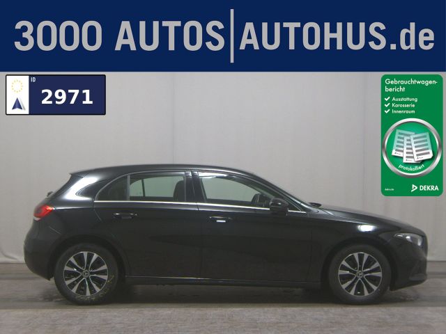 MERCEDES-BENZ A 180 d Navi LED Shz RfK PDC T-Leder