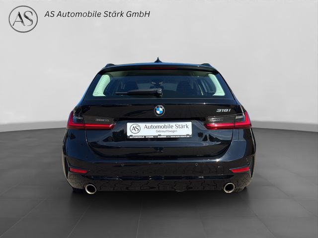 Fahrzeugabbildung BMW 318i Touring Automatik+Advantage+LED+Navi+AHK